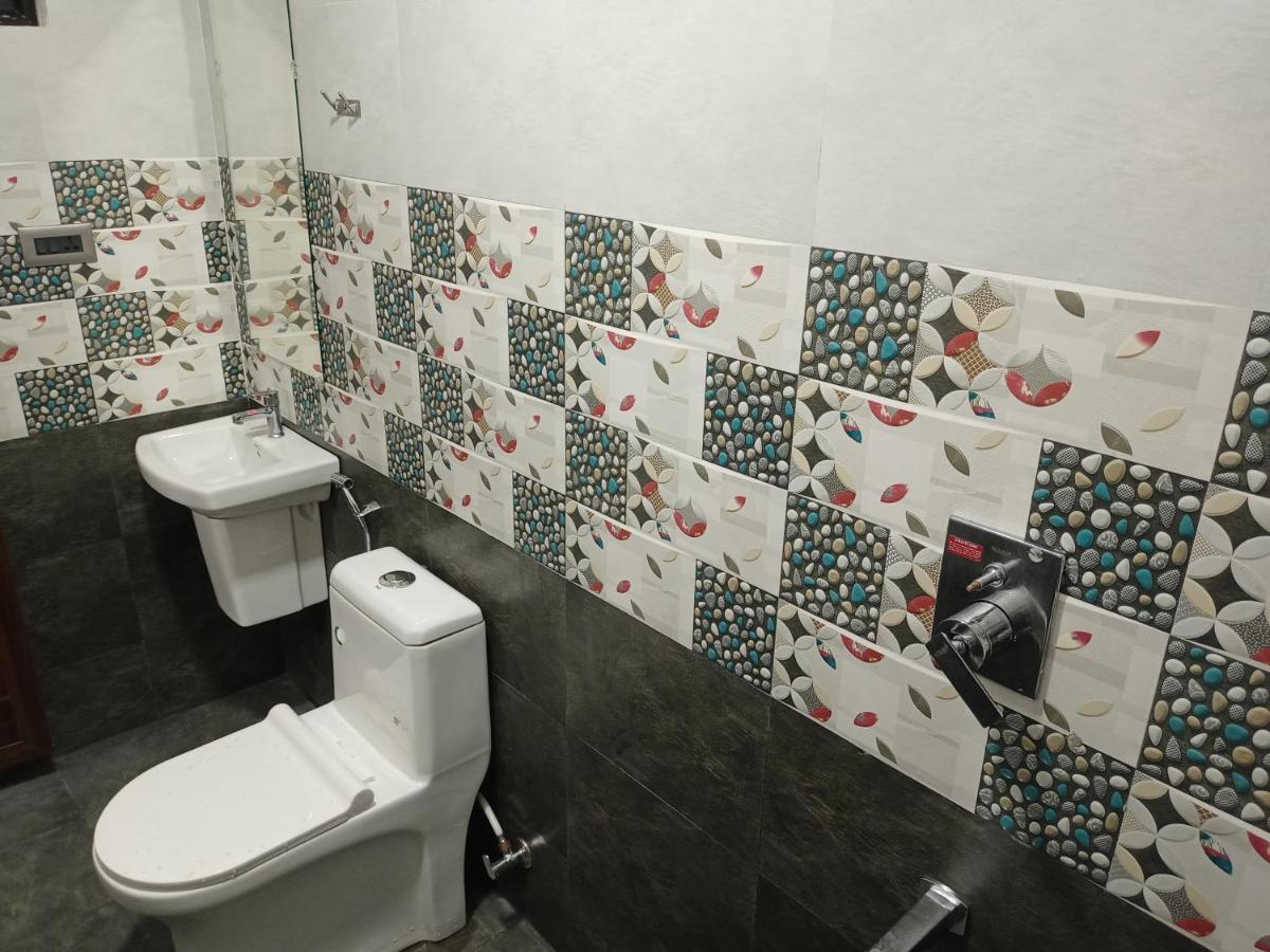 La Casa De Alexa Homestay Idukki Bagian luar foto