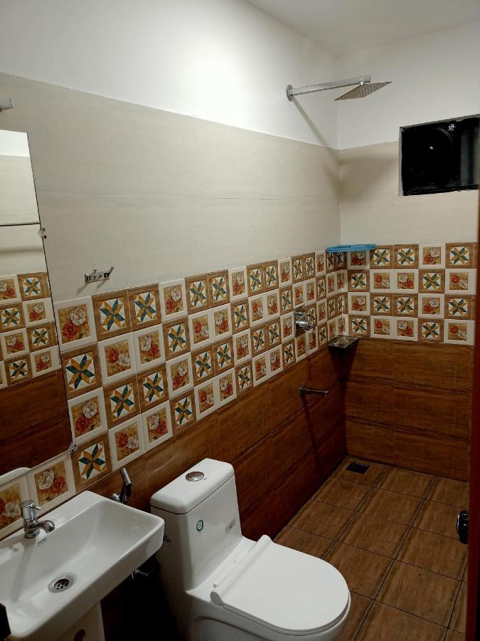 La Casa De Alexa Homestay Idukki Bagian luar foto